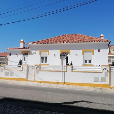 Casa Da Praia Da Poca - Apartamento Iris เอสตอริล ภายนอก รูปภาพ